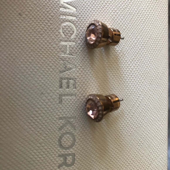 Michael Kors diamond rose gold stud earrings - Picture 3 of 3